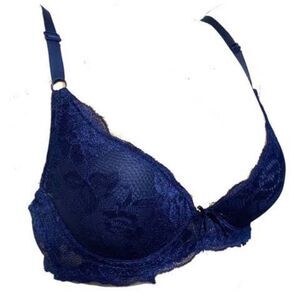 Laura Ashley Woman Bras Size 42D